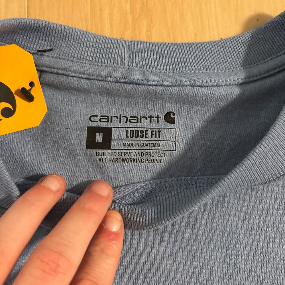 Carhartt t shirt - Picture 2 of 3